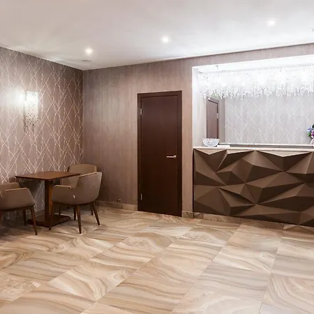 Crystal 3* Kyiv